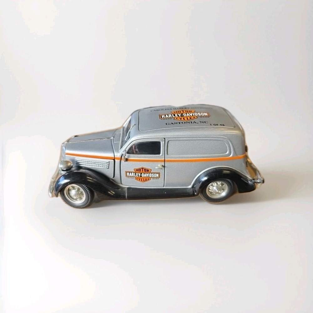Harley Davidson 1935 Ford Sedan Delivery Limited Edition Coin Bank No Box